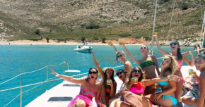 KOS Catamaran Day Cruise Swim Snorkel Food & Drinks - Dodekanes Kos